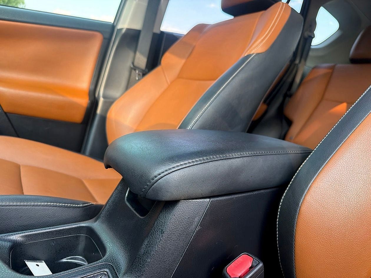 2016 Toyota RAV4 Hybrid Limited