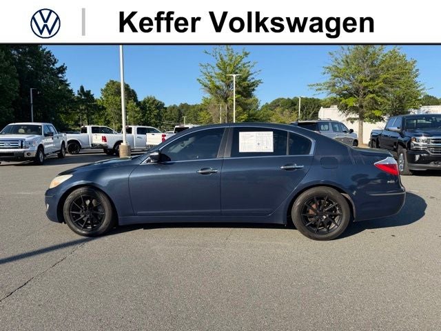 Used 2009 Hyundai Genesis 3.8 with VIN KMHGC46E69U016740 for sale in Huntersville, NC