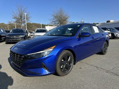 2022 Hyundai Elantra SEL