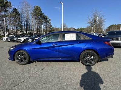 2022 Hyundai Elantra SEL