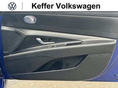 2023 Hyundai Elantra Hybrid Blue