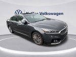 2017 Kia Cadenza Technology