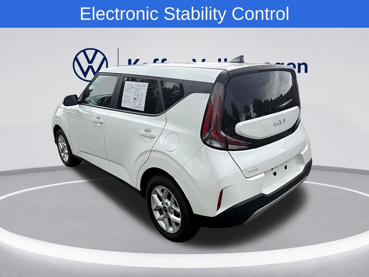 2025 Kia Soul LX