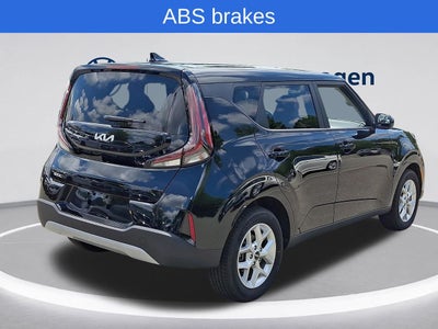 2025 Kia Soul LX