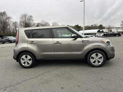 2016 Kia Soul Base