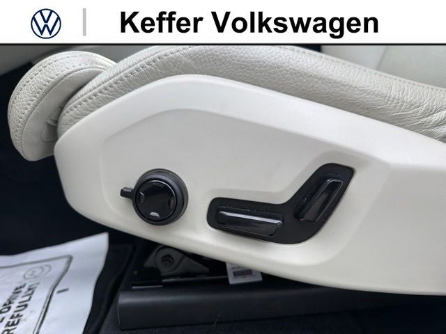 2019 Volvo XC60 T5 Momentum
