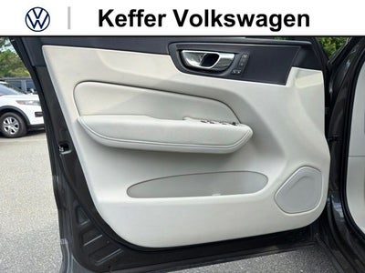 2019 Volvo XC60 T5 Momentum