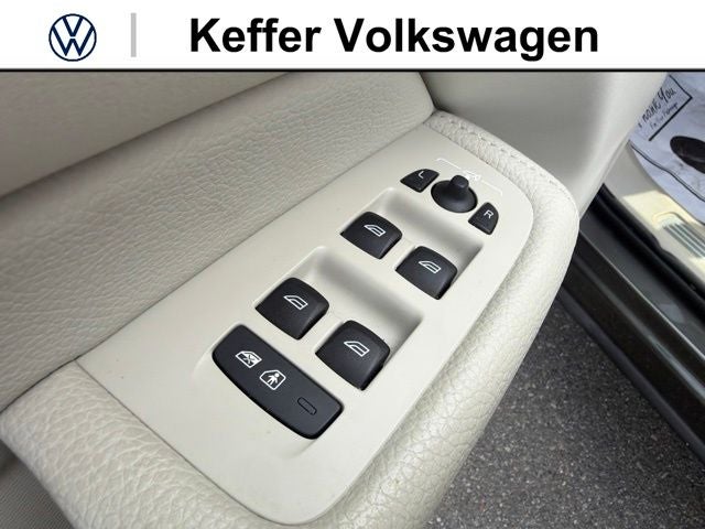 2019 Volvo XC60 T5 Momentum