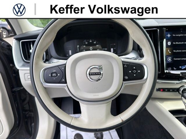 2019 Volvo XC60 T5 Momentum