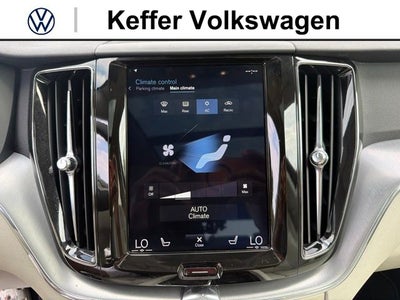 2019 Volvo XC60 T5 Momentum