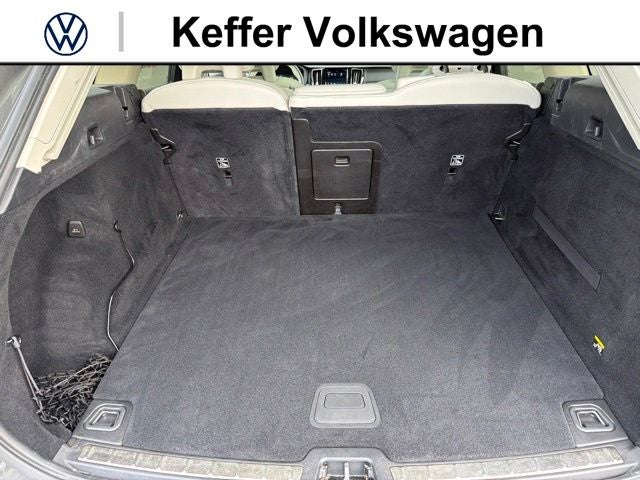 2019 Volvo XC60 T5 Momentum