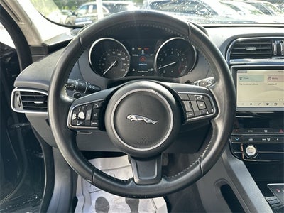 2020 Jaguar F-PACE 25t