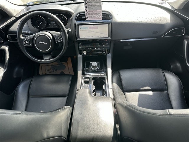 2020 Jaguar F-PACE 25t