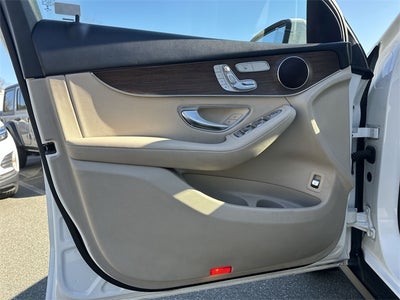 2021 Mercedes-Benz GLC GLC 300