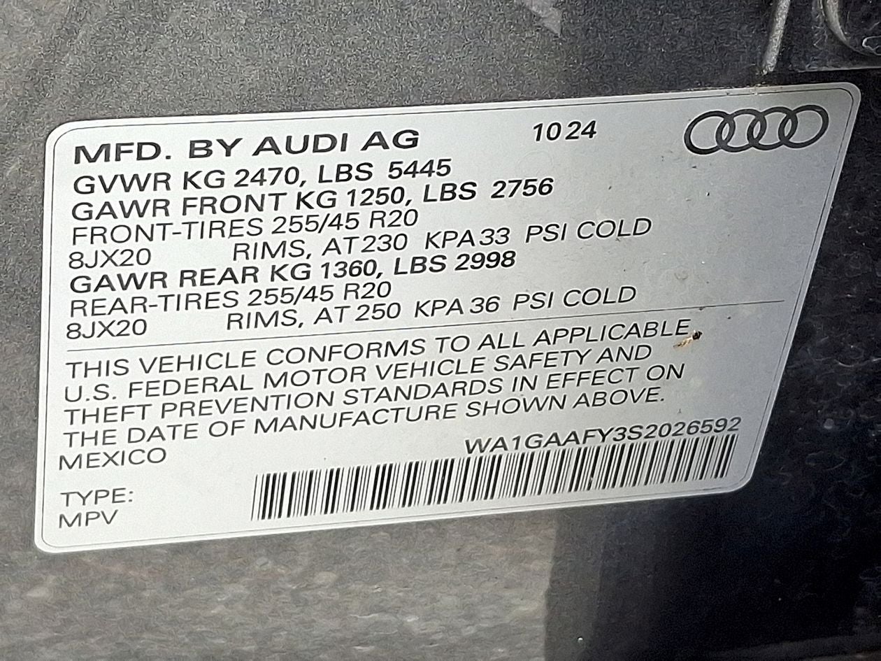 2025 Audi Q5 45 S line Premium quattro