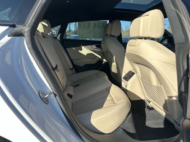 2025 Audi A5 Sportback 45 S line Premium quattro