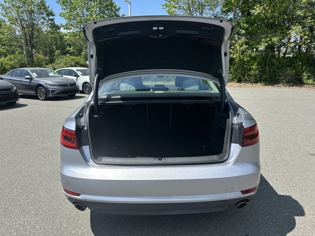 2017 Audi A4 2.0T ultra Premium