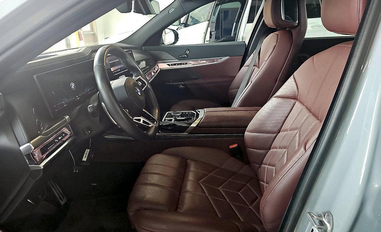 2023 BMW 7 Series 760i xDrive