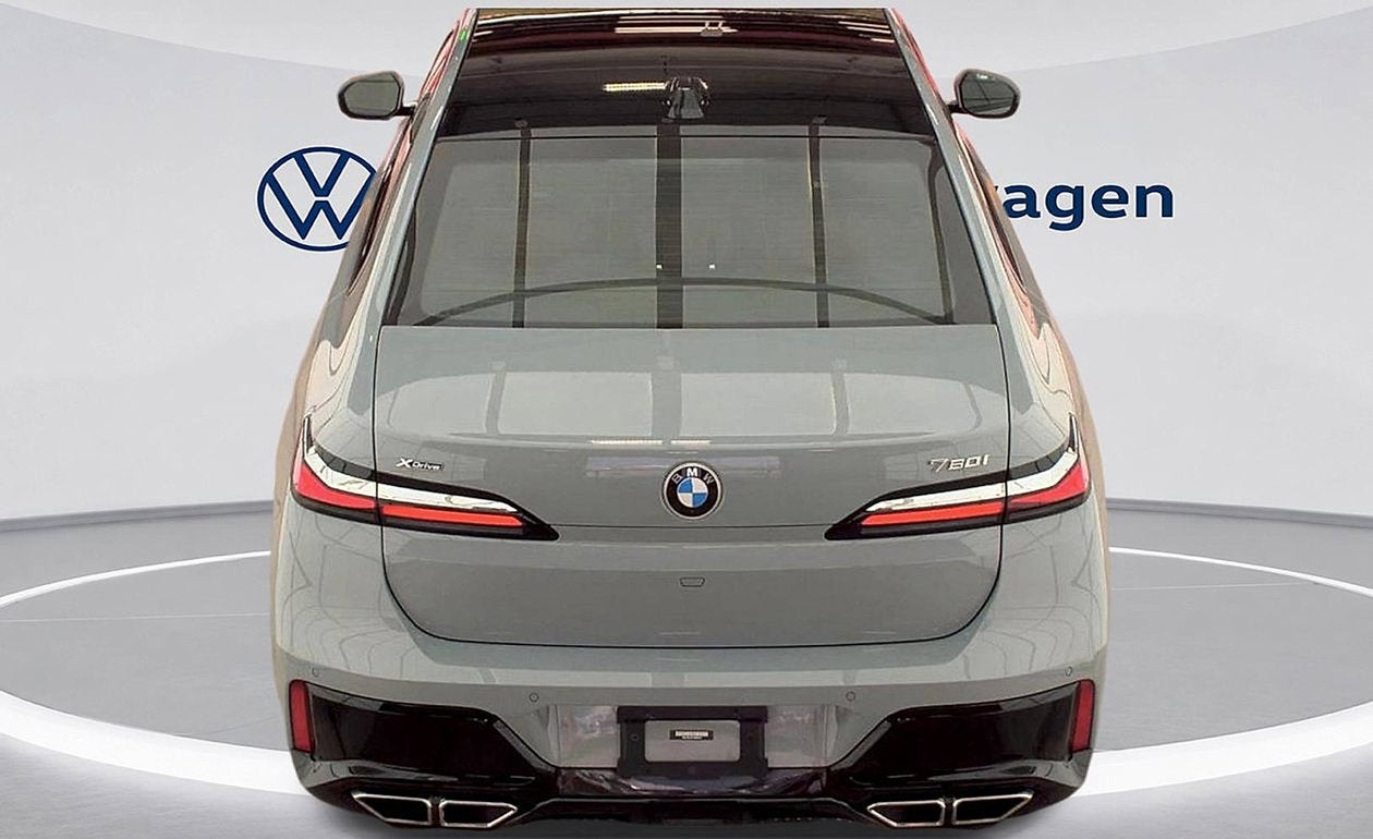 2023 BMW 7 Series 760i xDrive