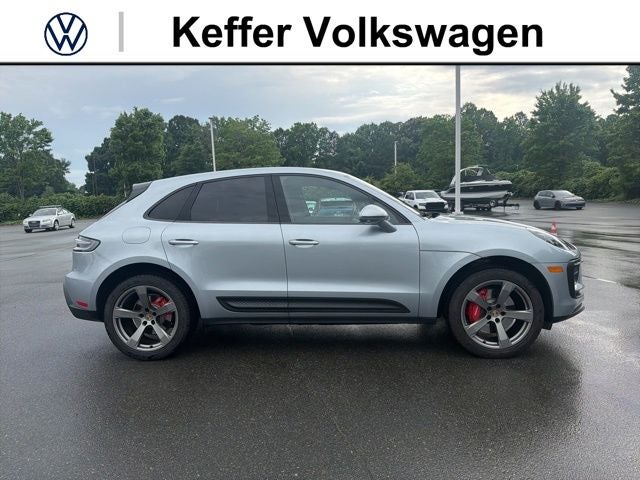 2022 Porsche Macan S