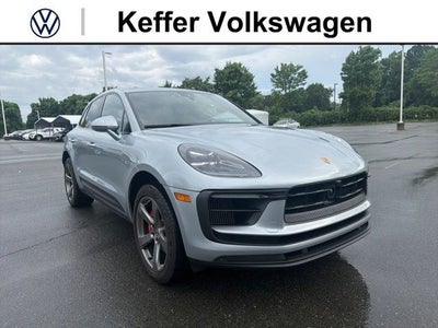 2022 Porsche Macan S