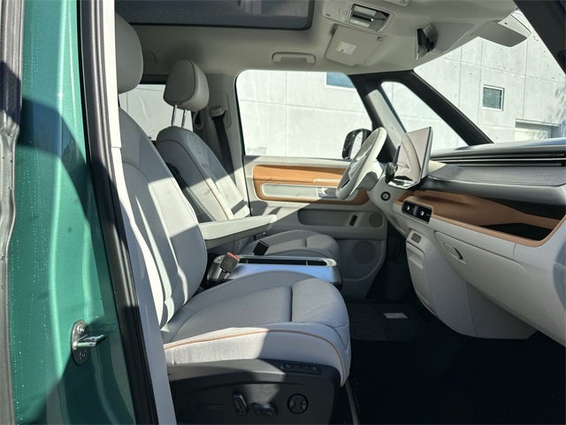 2025 Volkswagen ID. Buzz Pro S Plus