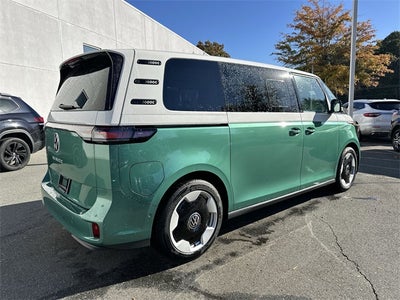 2025 Volkswagen ID. Buzz Pro S Plus