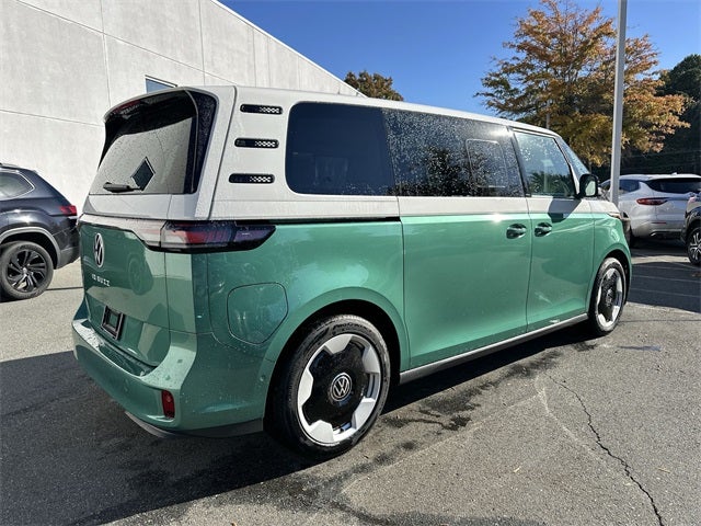 2025 Volkswagen ID. Buzz Pro S Plus