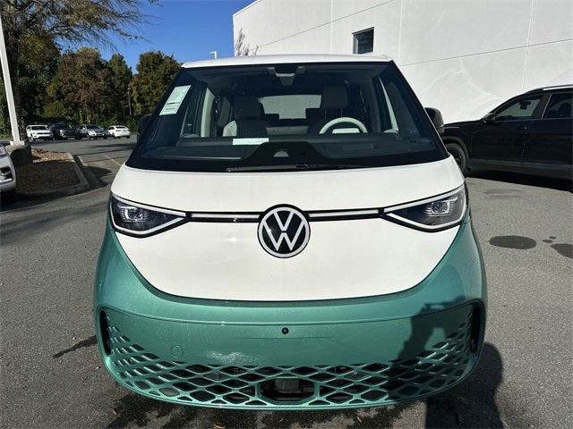 2025 Volkswagen ID. Buzz Pro S Plus