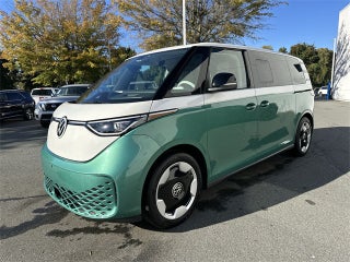 2025 Volkswagen ID. Buzz Pro S Plus