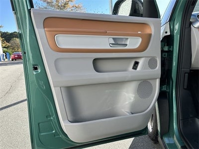 2025 Volkswagen ID. Buzz Pro S Plus