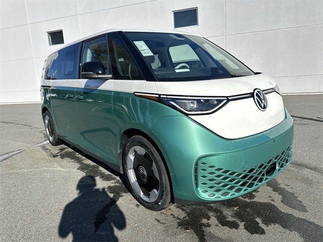 2025 Volkswagen ID. Buzz Pro S Plus