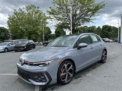 2025 Volkswagen Golf GTI 2.0T SE