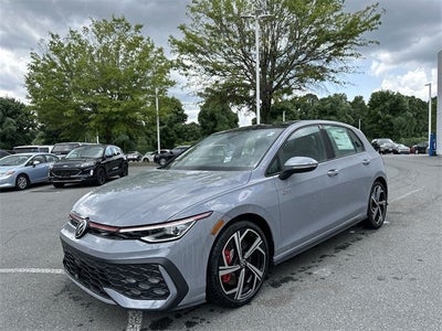 2025 Volkswagen Golf GTI 2.0T SE