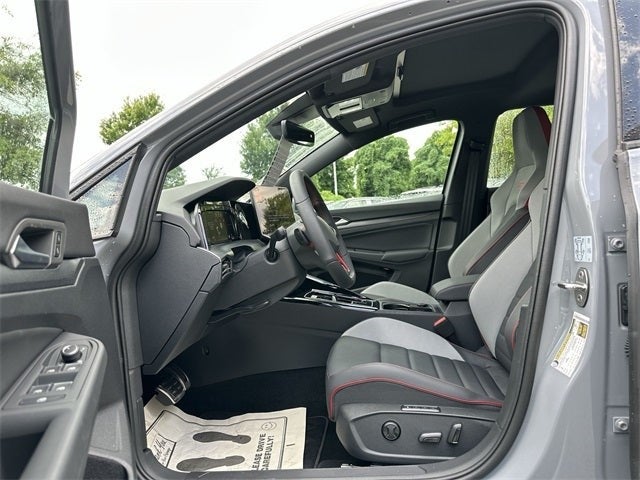 2025 Volkswagen Golf GTI 2.0T SE