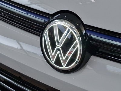 2026 Volkswagen Golf R 2.0T