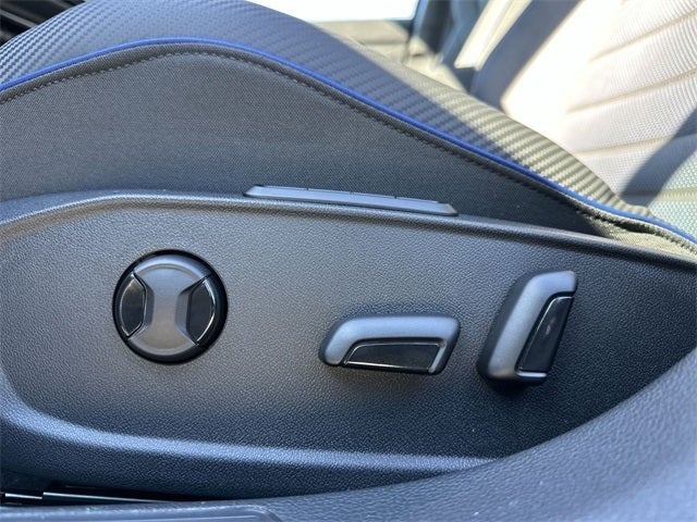 2026 Volkswagen Golf R 2.0T