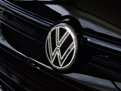 2026 Volkswagen Golf R 2.0T