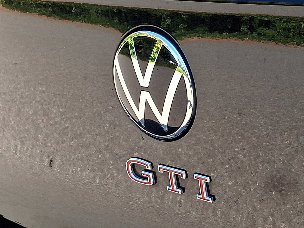 2024 Volkswagen Golf GTI 2.0T SE