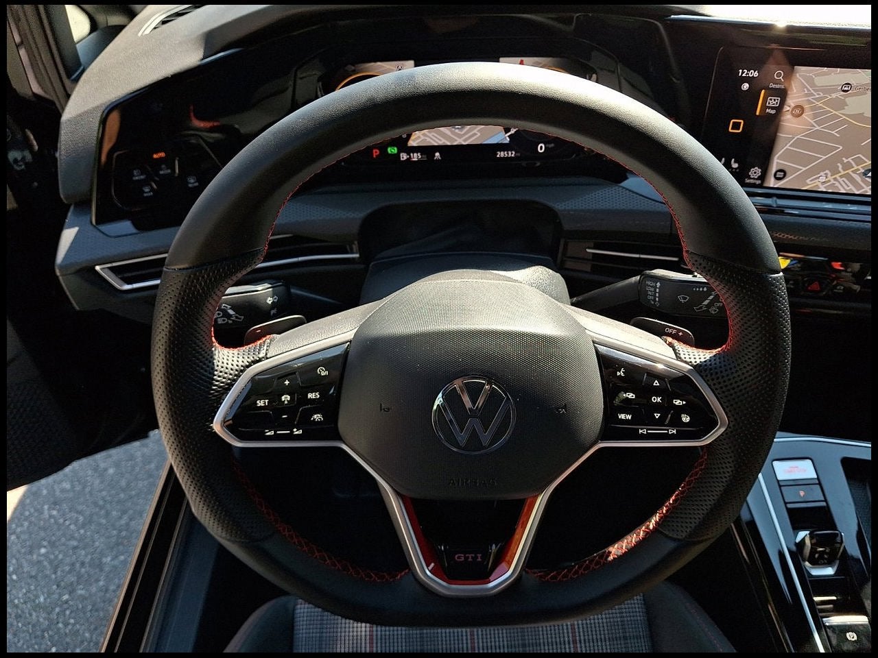 2024 Volkswagen Golf GTI 2.0T SE