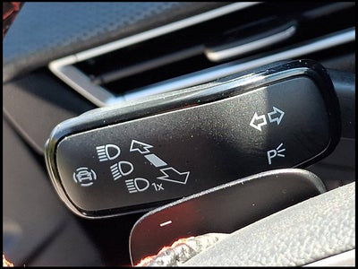 2024 Volkswagen Golf GTI 2.0T SE