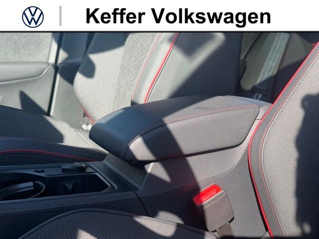 2026 Volkswagen Golf GTI 2.0T SE