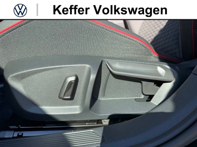 2026 Volkswagen Golf GTI 2.0T SE