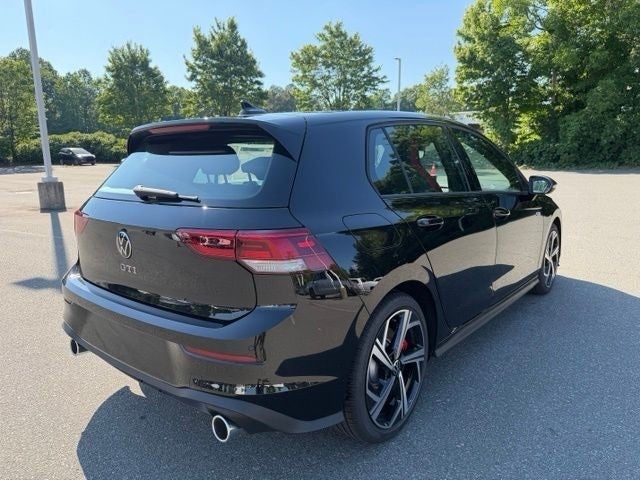 2026 Volkswagen Golf GTI 2.0T SE