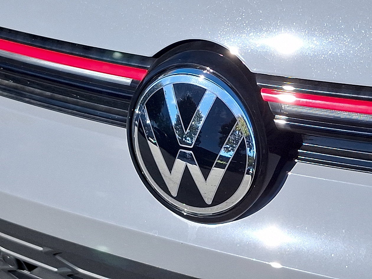 2026 Volkswagen Golf GTI SE