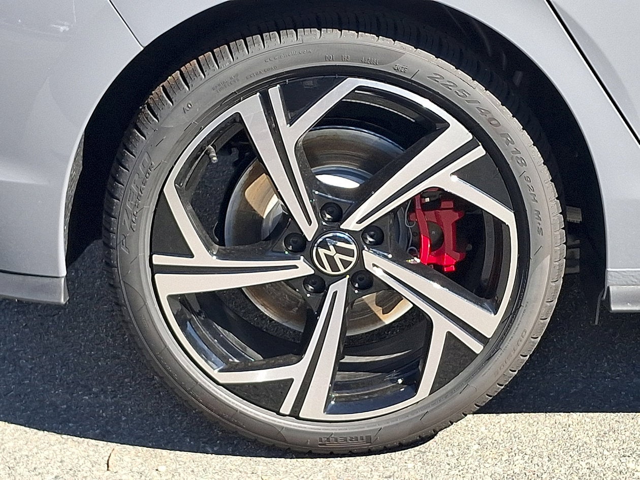 2026 Volkswagen Golf GTI SE