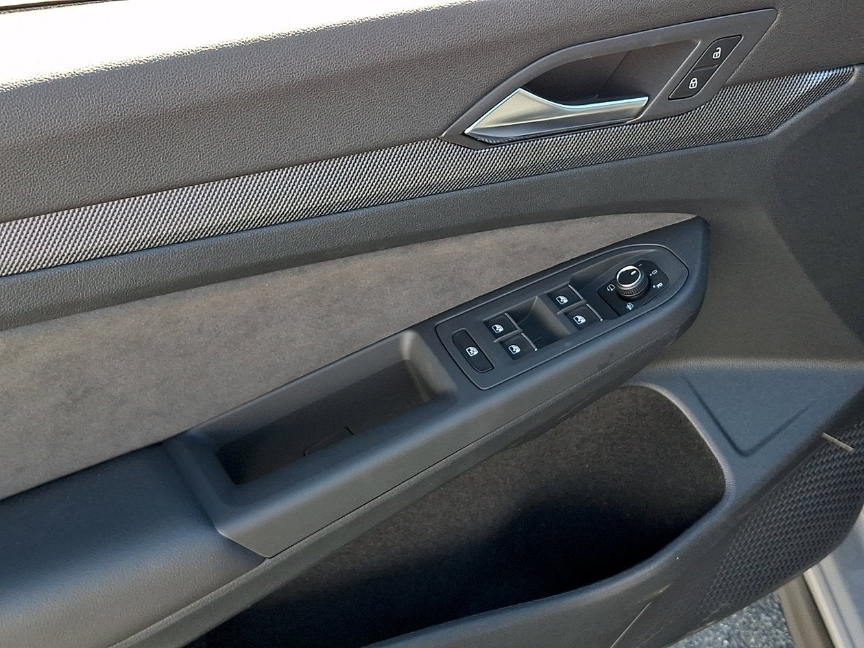 2026 Volkswagen Golf GTI SE