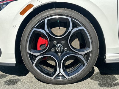 2026 Volkswagen Golf GTI Autobahn