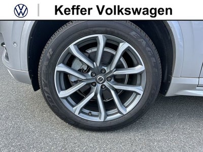 2019 Volvo XC90 T6 Momentum