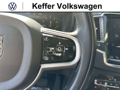 2019 Volvo XC90 T6 Momentum